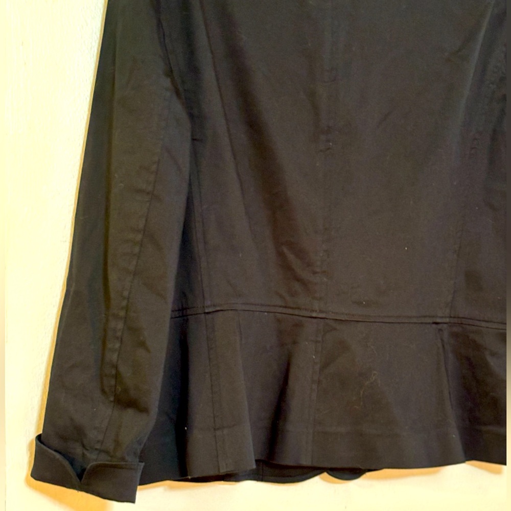 Lauren Ralph Lauren Black Cotton Jacket. Front Pickets, Button Front. Size Large - Picture 6 of 10